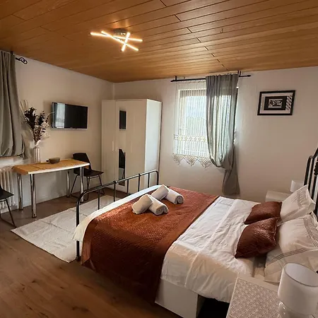 Emi2 Modern Free Parking Near Swiss Border *