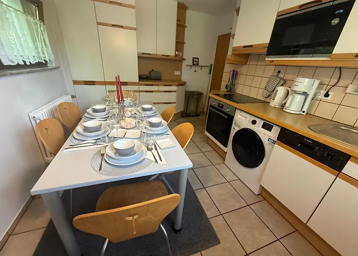 Emi2 Modern Free Parking Near Swiss Border *